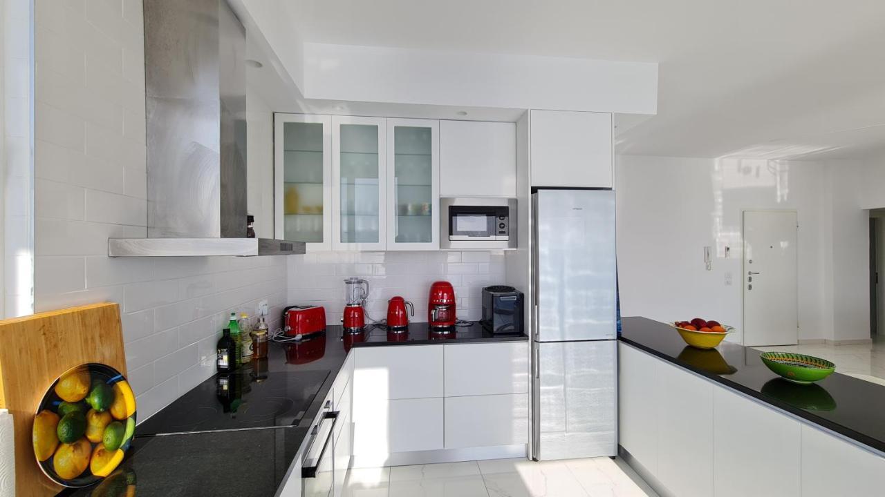 Appartement Rocknest Sea View Penthouse à Saranda Extérieur photo