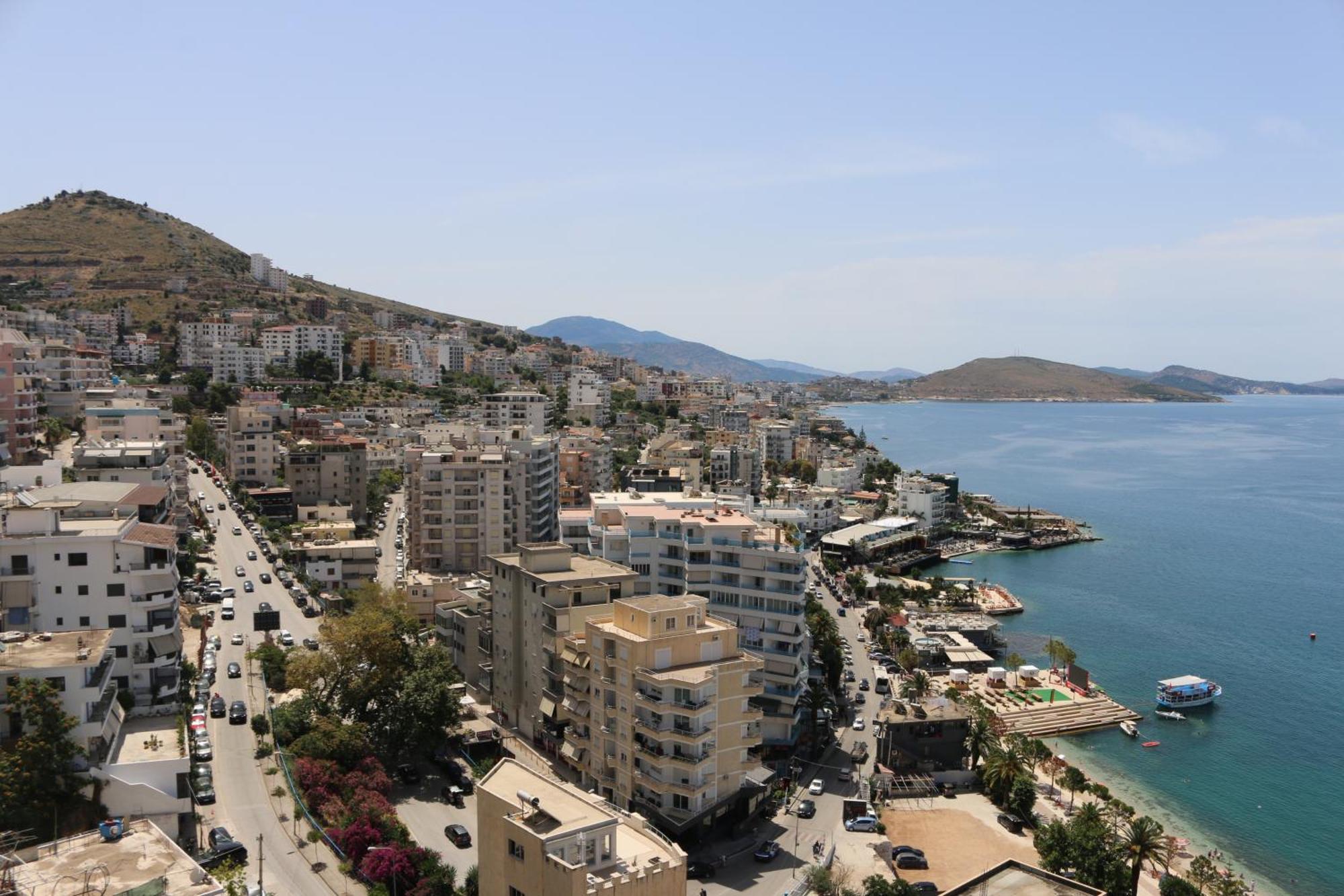 Appartement Rocknest Sea View Penthouse à Saranda Extérieur photo